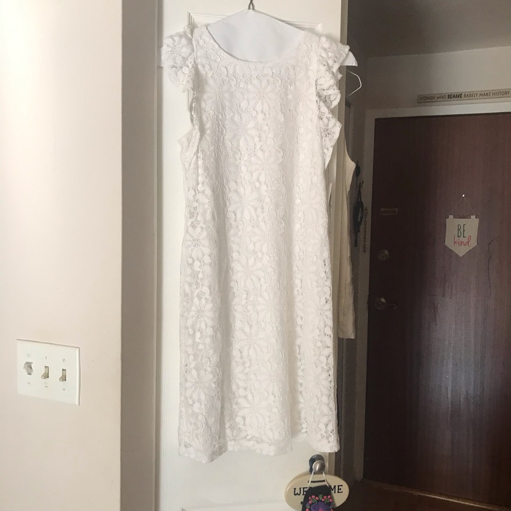 MAGGY LONDON White Lace Dress